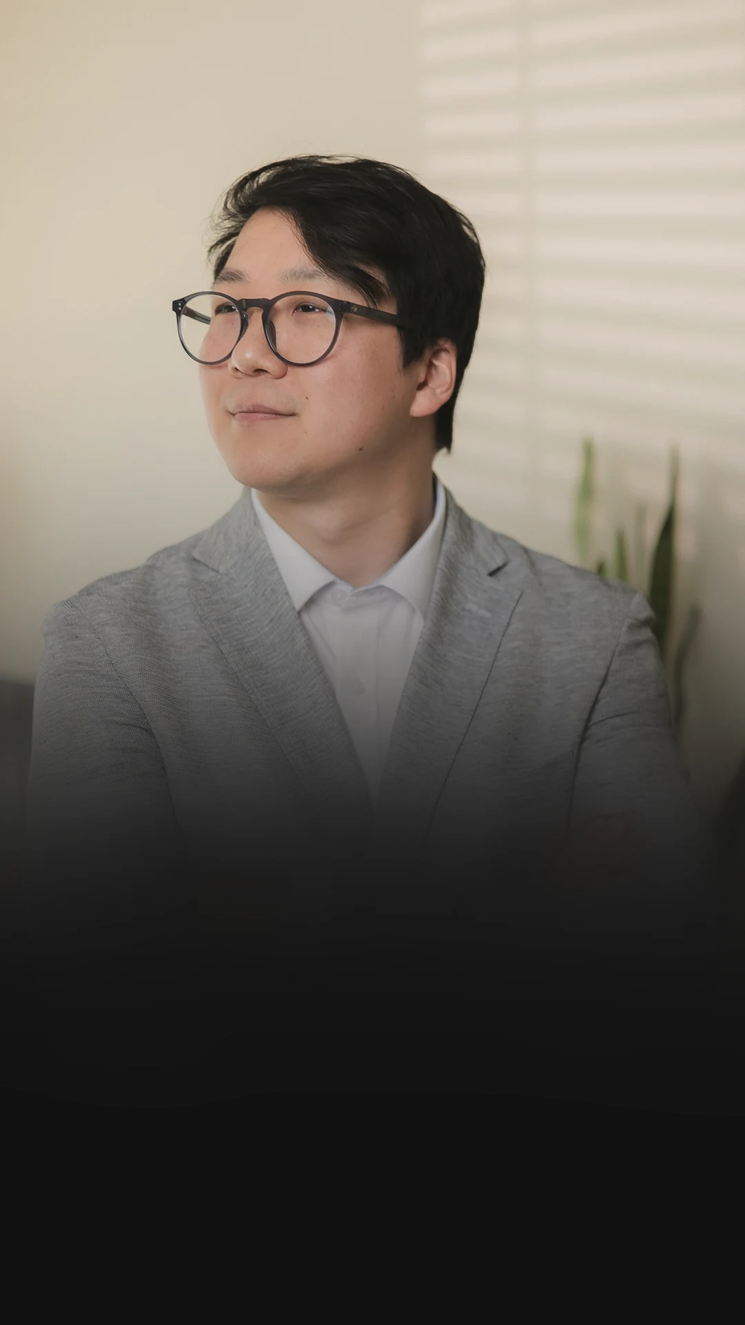 Dr. Isaque Kim, neurocirurgião de coluna em São Paulo